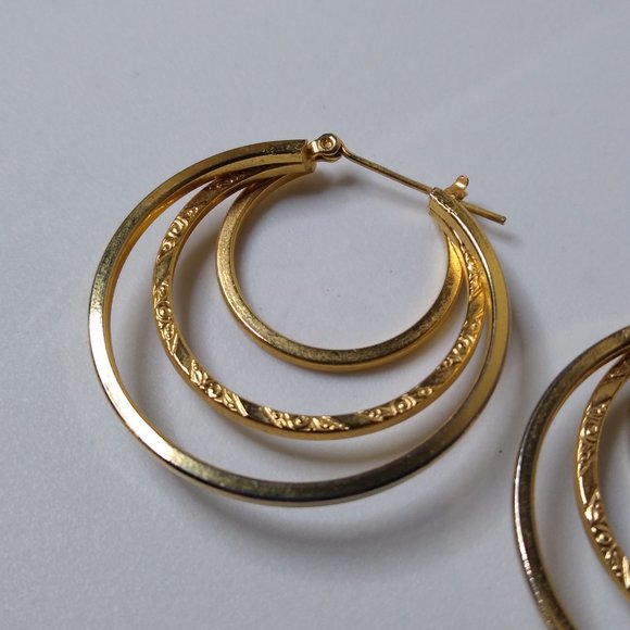 Circular Metal Layered Hoop Earrings - Picture 10 of 15